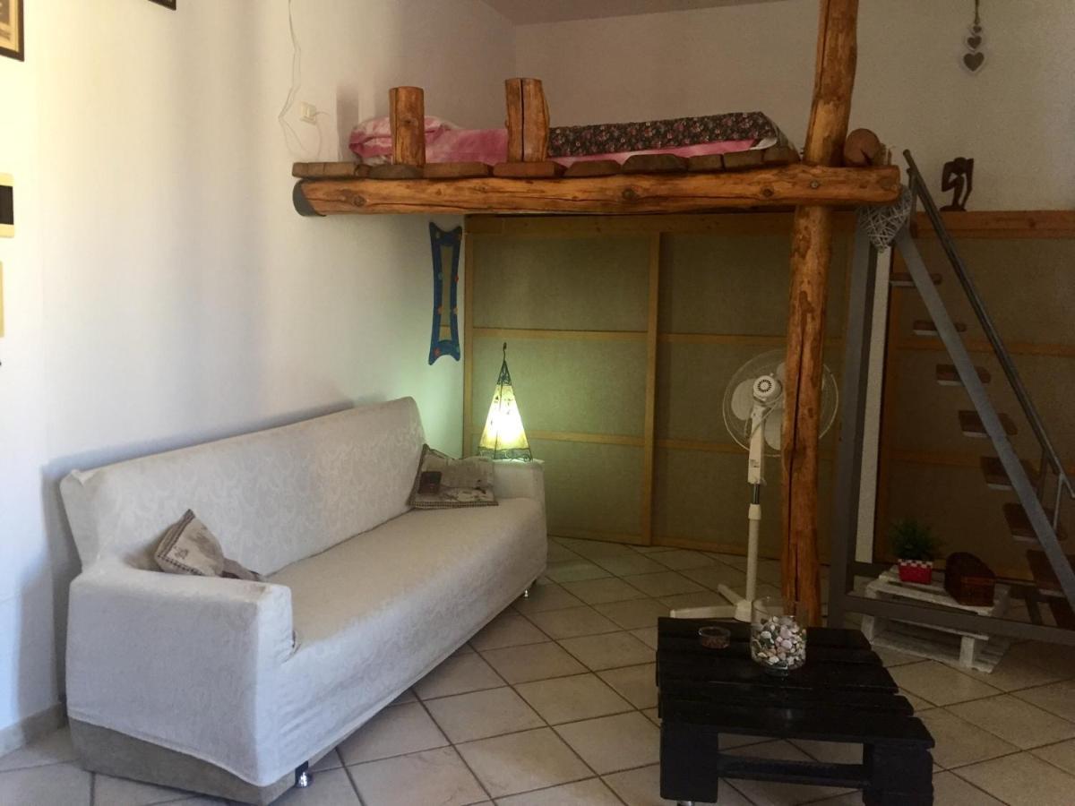 Delizioso Appartamento Vicino Al Centro Piombino Exterior foto